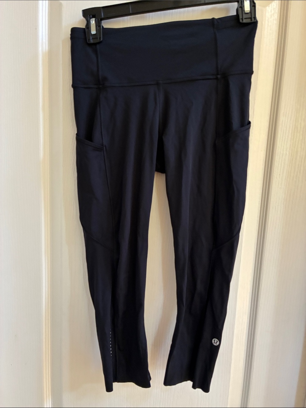 lululemon athletica Black High-Rise Short Pocket Leggings XS